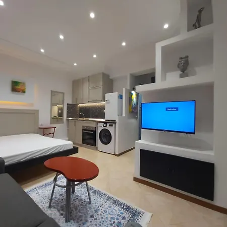 Apartment Colorful Bliss Haven Tirana